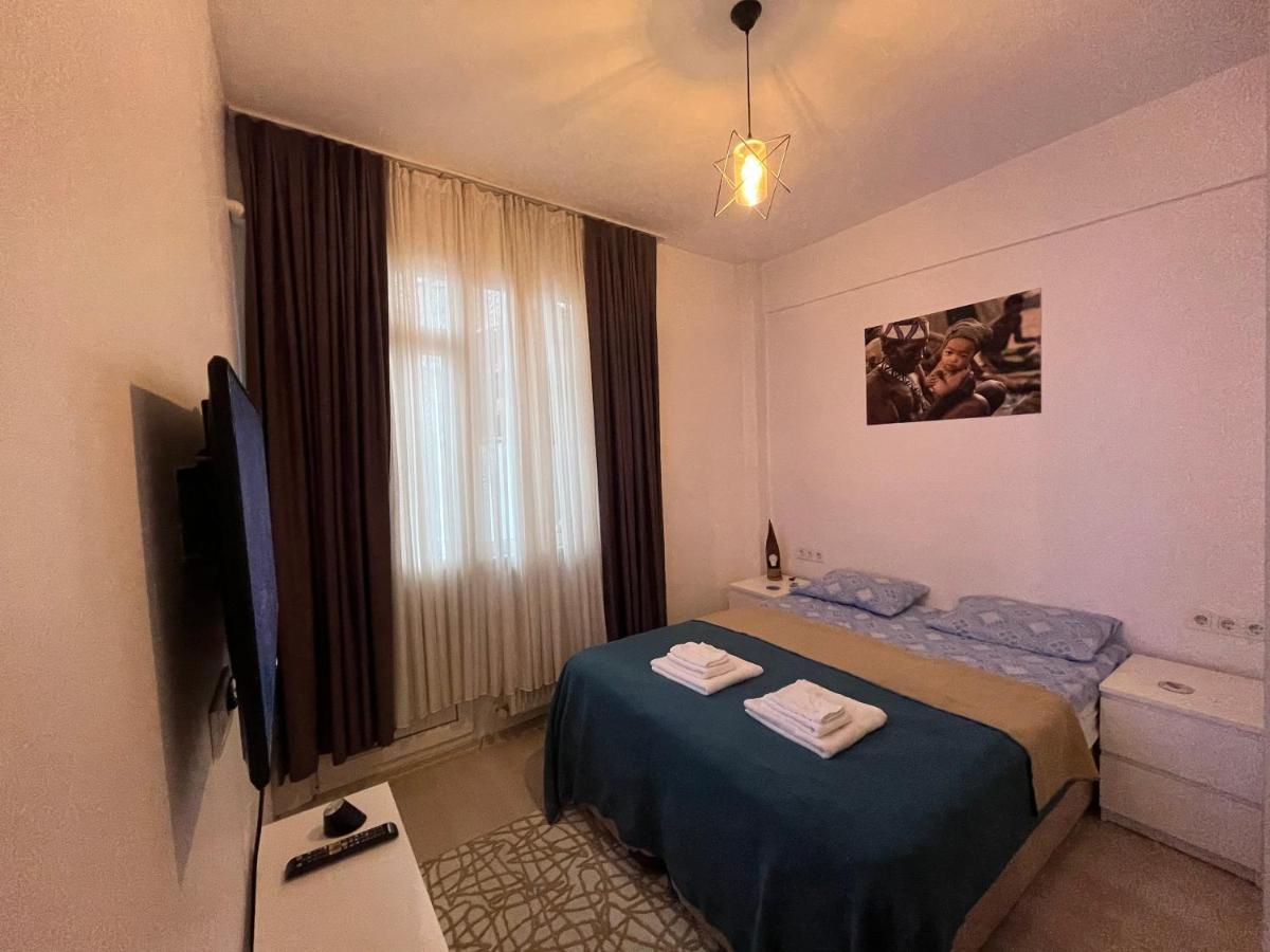 Centrally Located, 2+1 House In Taksim, Cihangir Διαμέρισμα Κωνσταντινούπολη Εξωτερικό φωτογραφία