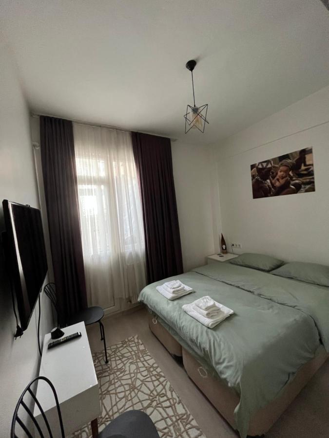 Centrally Located, 2+1 House In Taksim, Cihangir Διαμέρισμα Κωνσταντινούπολη Εξωτερικό φωτογραφία