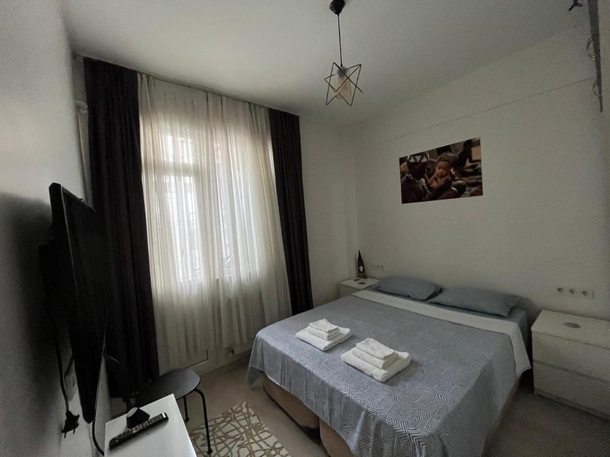 Centrally Located, 2+1 House In Taksim, Cihangir Διαμέρισμα Κωνσταντινούπολη Εξωτερικό φωτογραφία