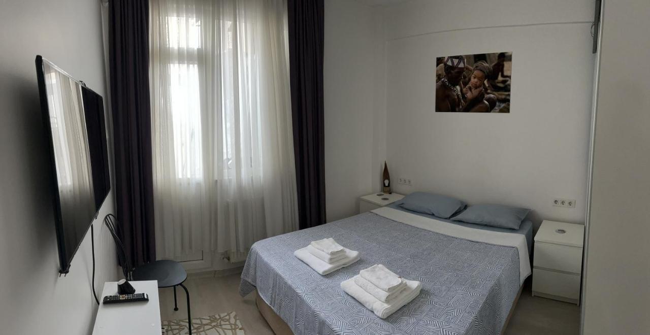 Centrally Located, 2+1 House In Taksim, Cihangir Διαμέρισμα Κωνσταντινούπολη Εξωτερικό φωτογραφία