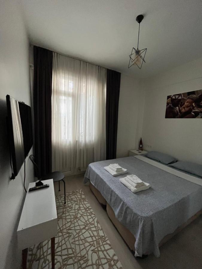 Centrally Located, 2+1 House In Taksim, Cihangir Διαμέρισμα Κωνσταντινούπολη Εξωτερικό φωτογραφία